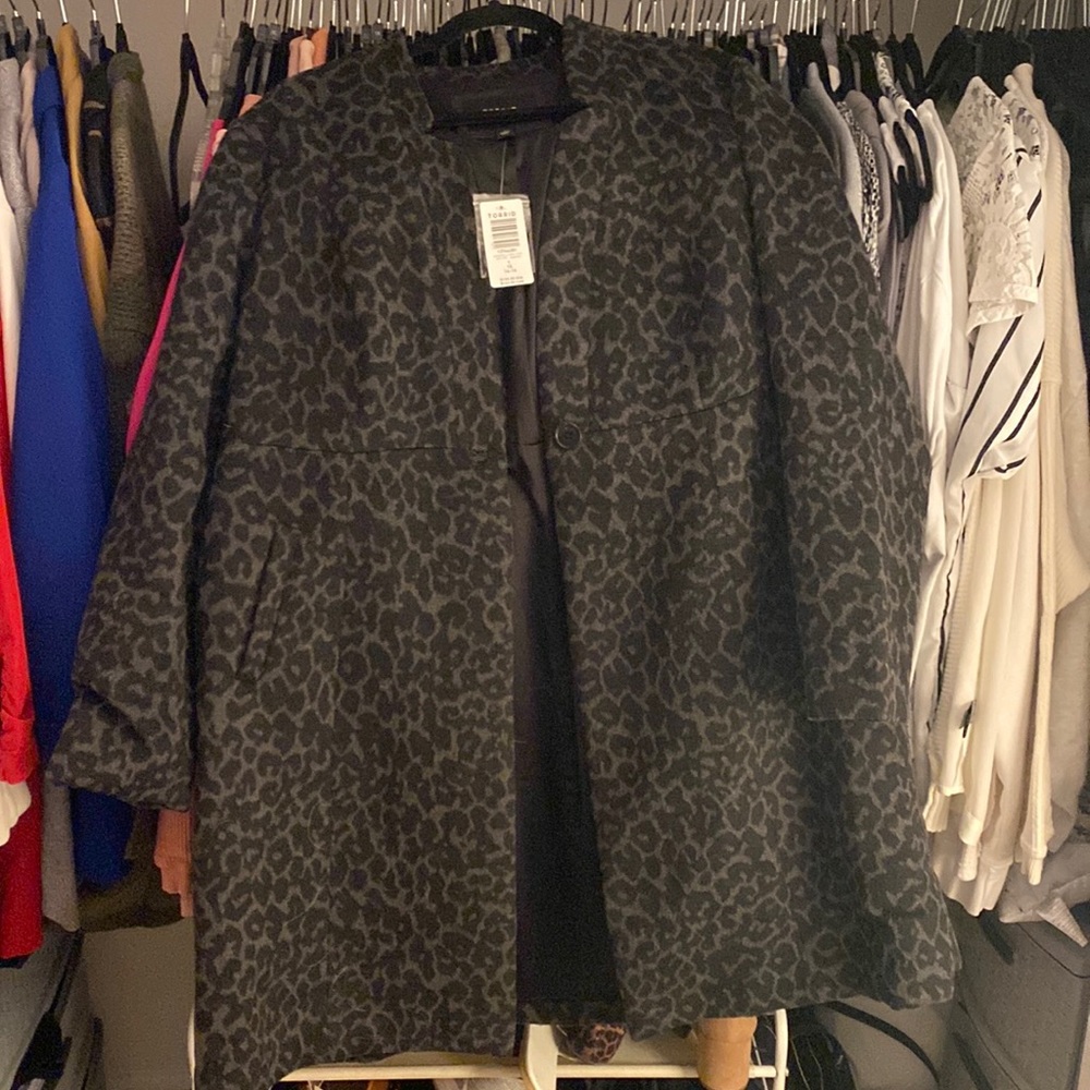 Torrid Black Cheetah Coat